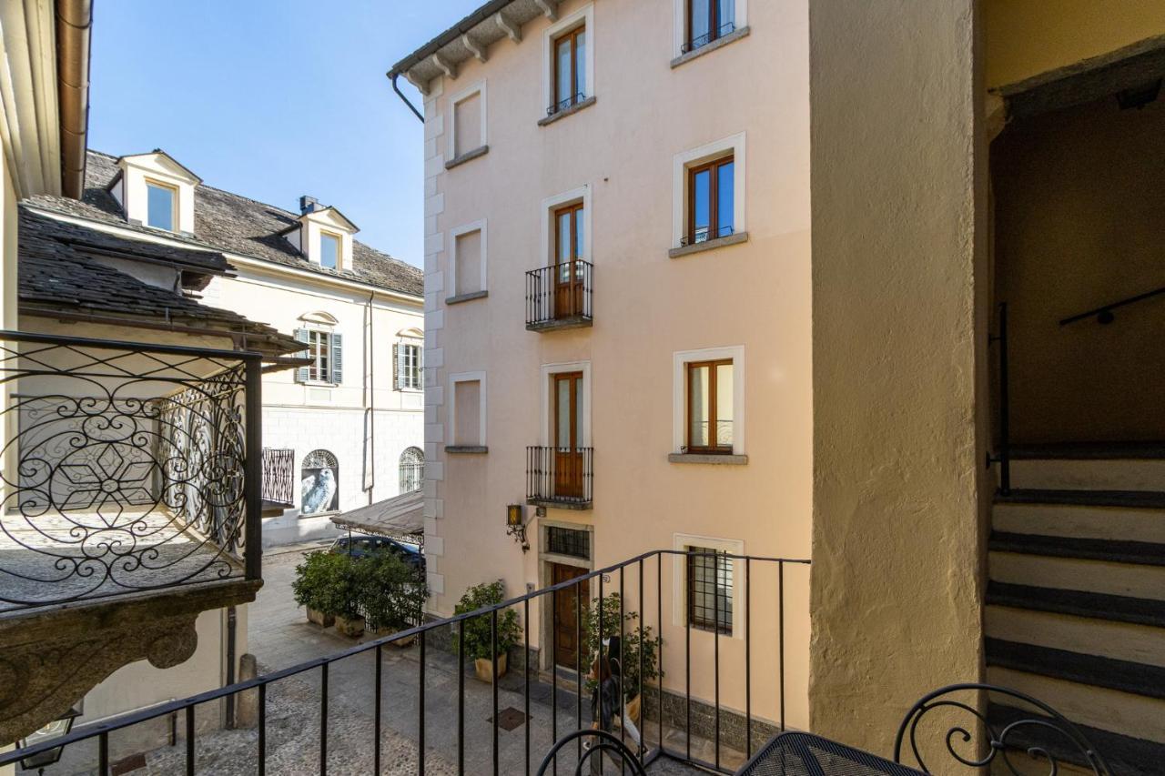 Stay5Vie: Incantevole Monolocale/Balcone/Borgo Domodossola Bagian luar foto